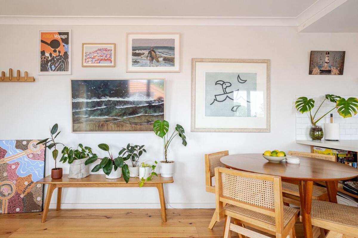 Light-filled In Bronte Apartment *