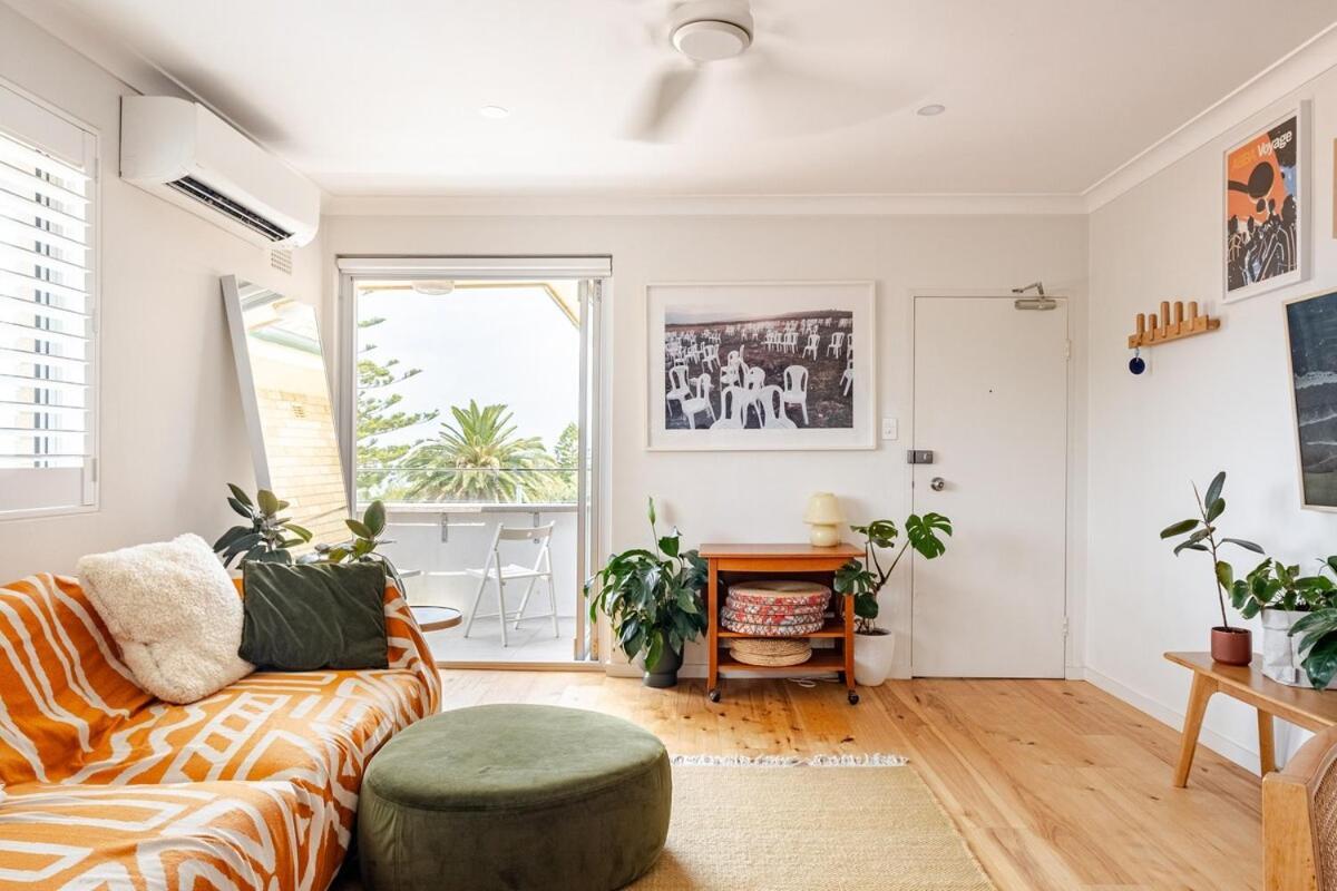 Light-filled In Bronte Apartment *